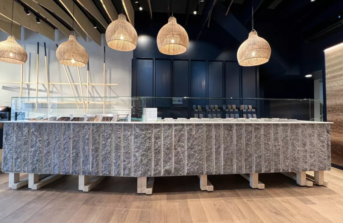 Comptoir chocolat en granit breton