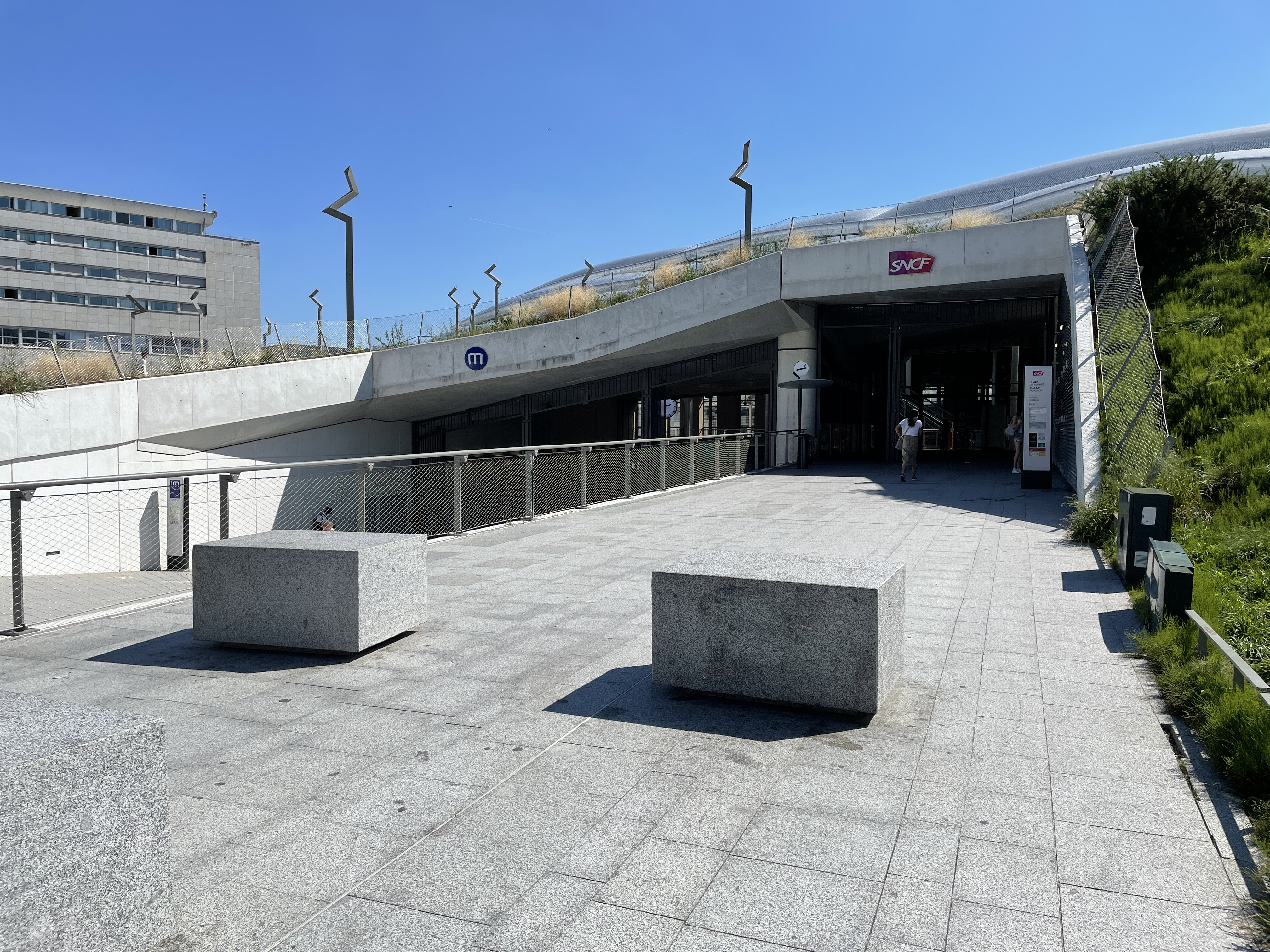 Banc en granit bleu de louvigné