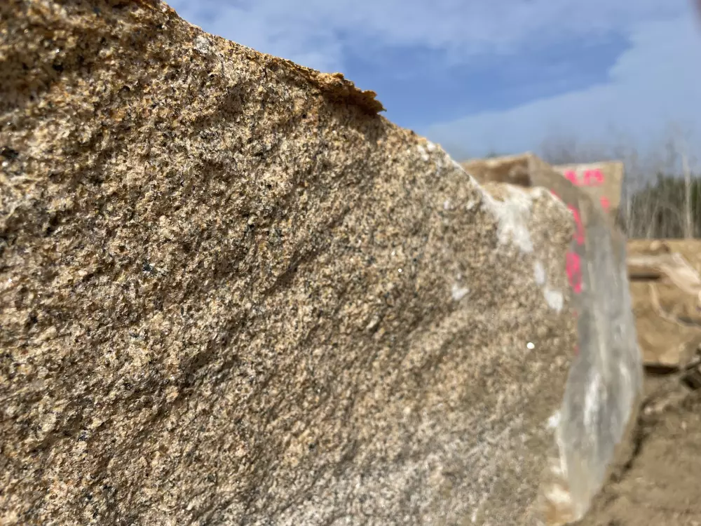 Granit de la carrière de Saint-Samson