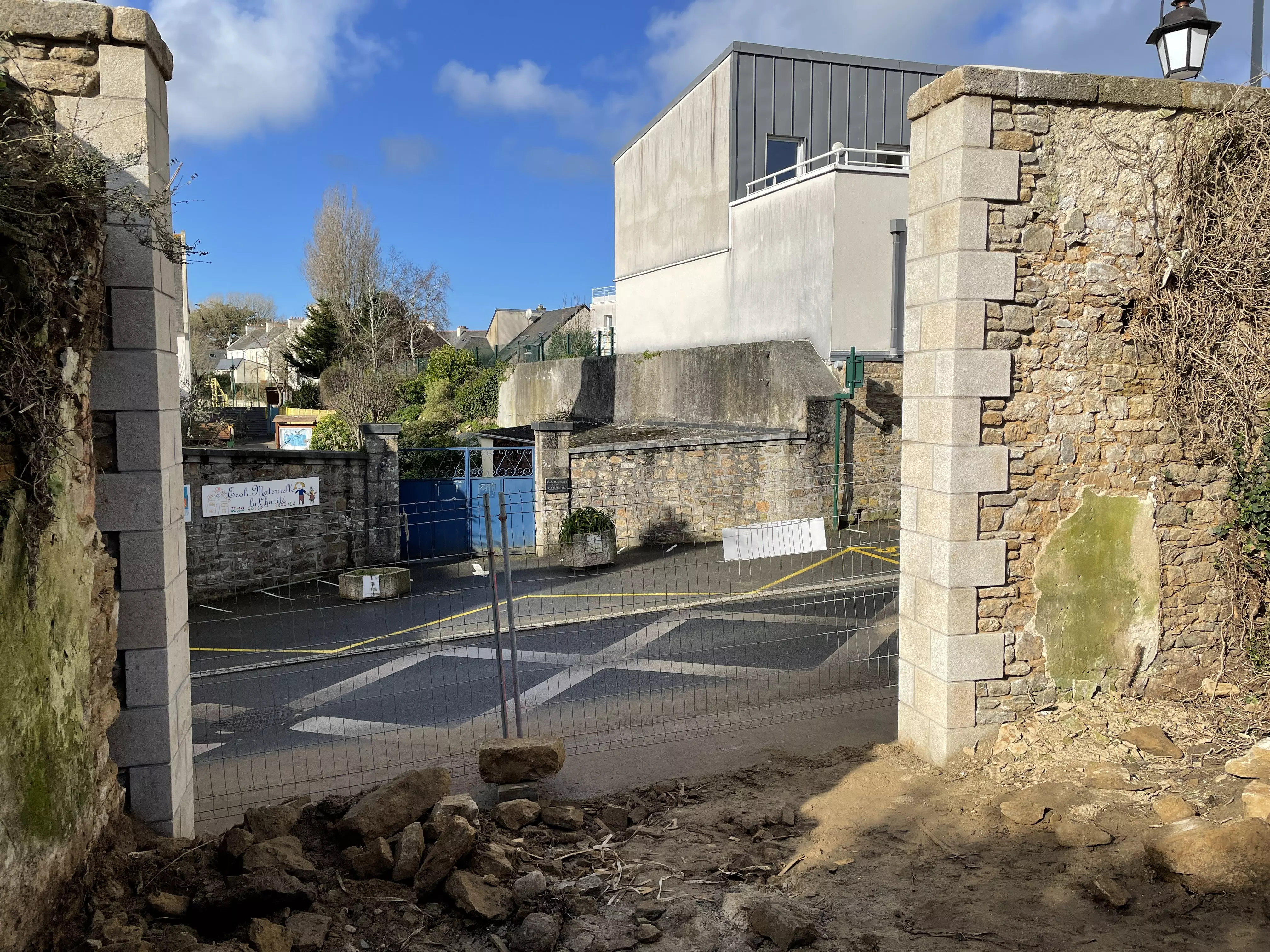 Tête de mur en granit
