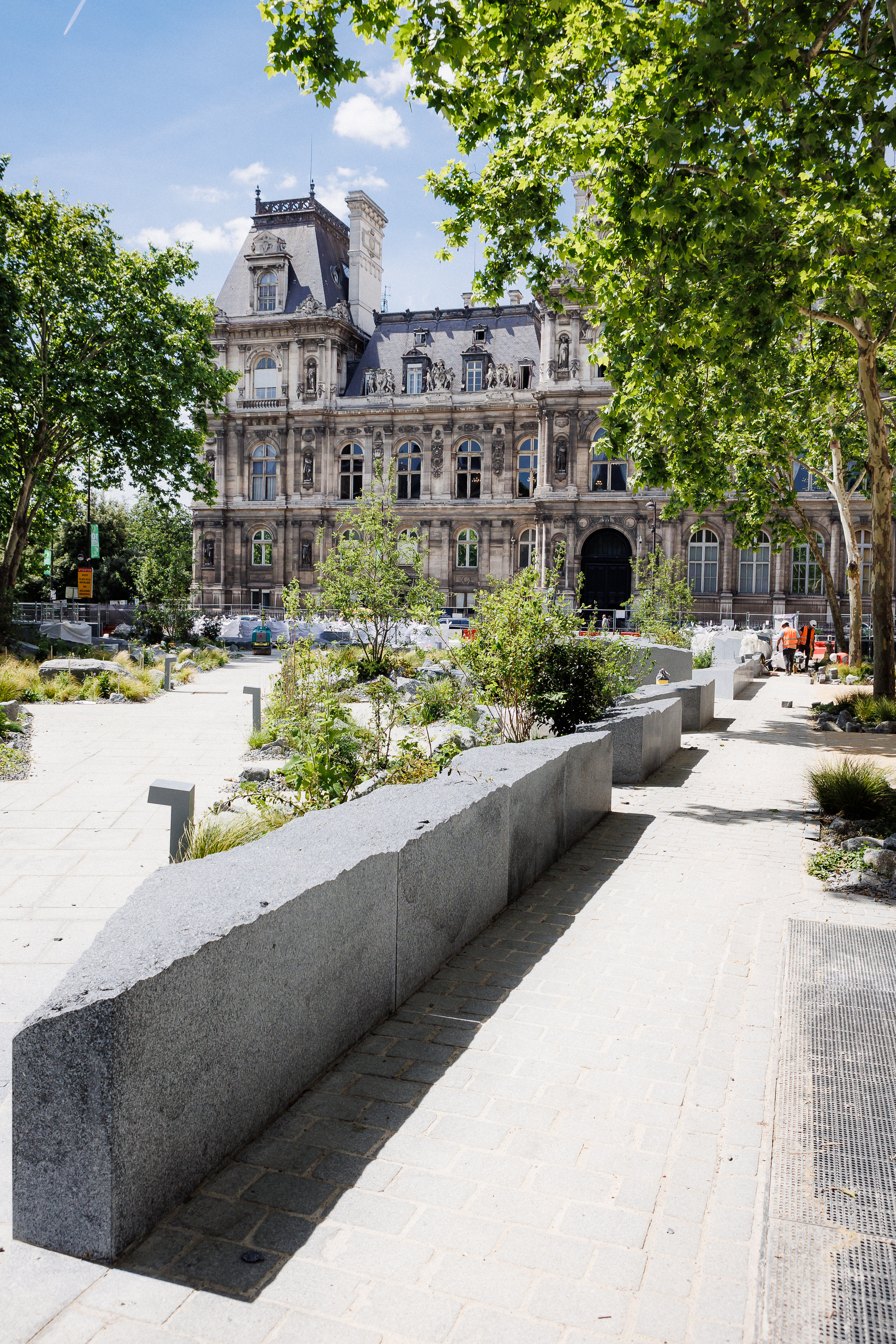 Elements artistiques du Jardin Mémoriel de Paris