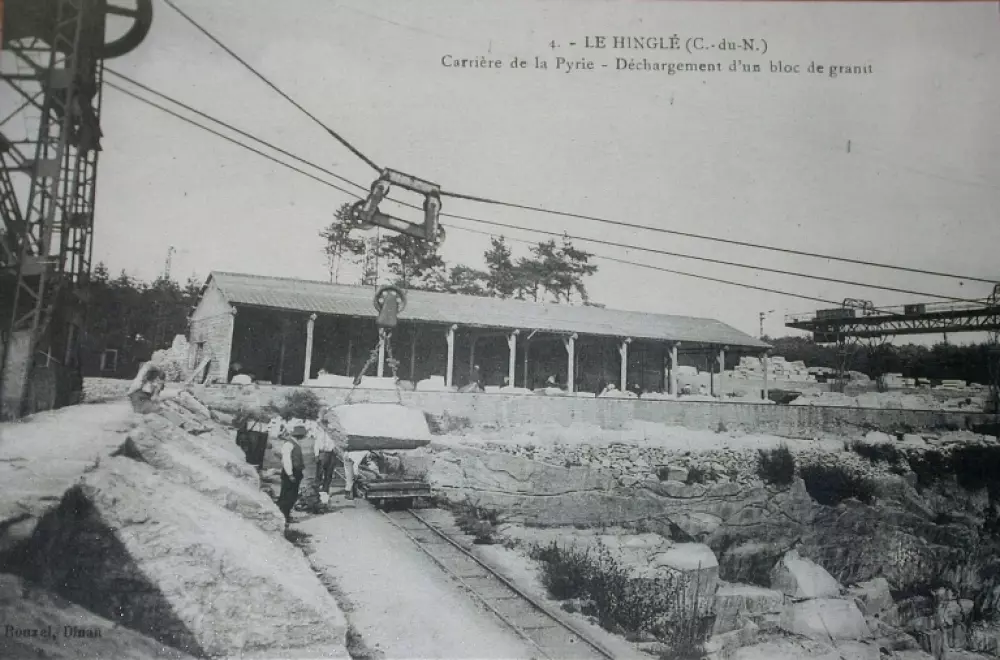 La carrière de la Pyrie, Le Hinglé